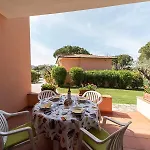 شقة فندقية Cecilia - 3*