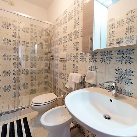 Apart Otel Cecilia - 3*