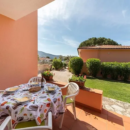 Cecilia - Lejlighedshotel Procchio (Isola d'Elba)